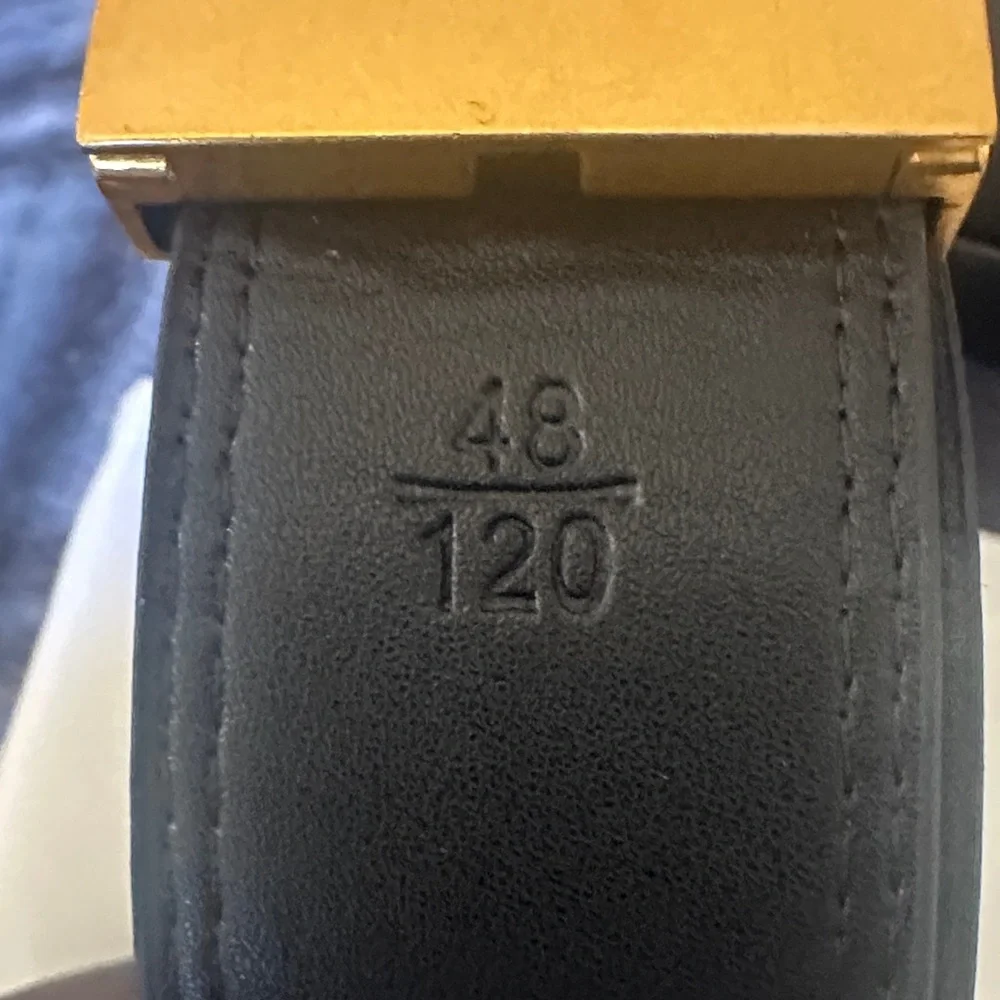 Gucci Black Leather Belt with Green & Red Web and Gold Double G Buckle Size 120